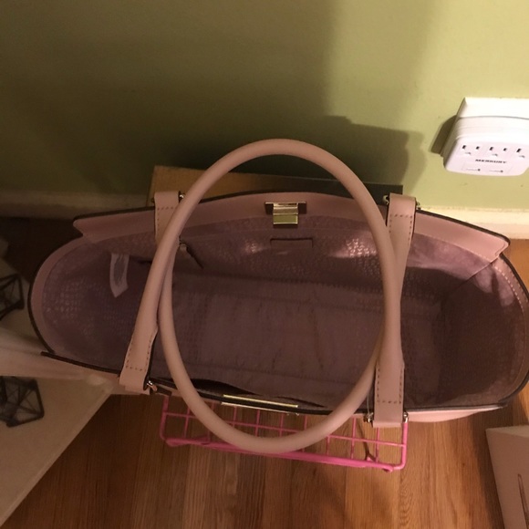 Kate Spade Handbag - Picture 3 of 7